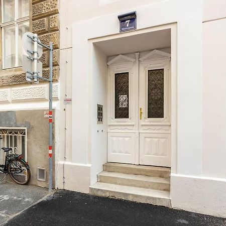 St. Elizabeth 2 Apartment Vienna Luaran gambar